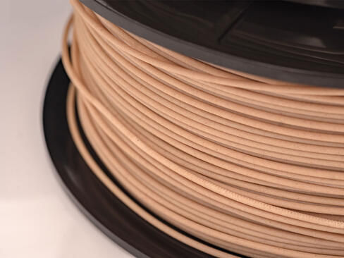 熱可塑性プラスチックと熱硬化性プラスチック