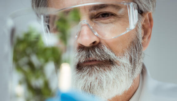 私たちの使命:より良い明日のために今日も働く。